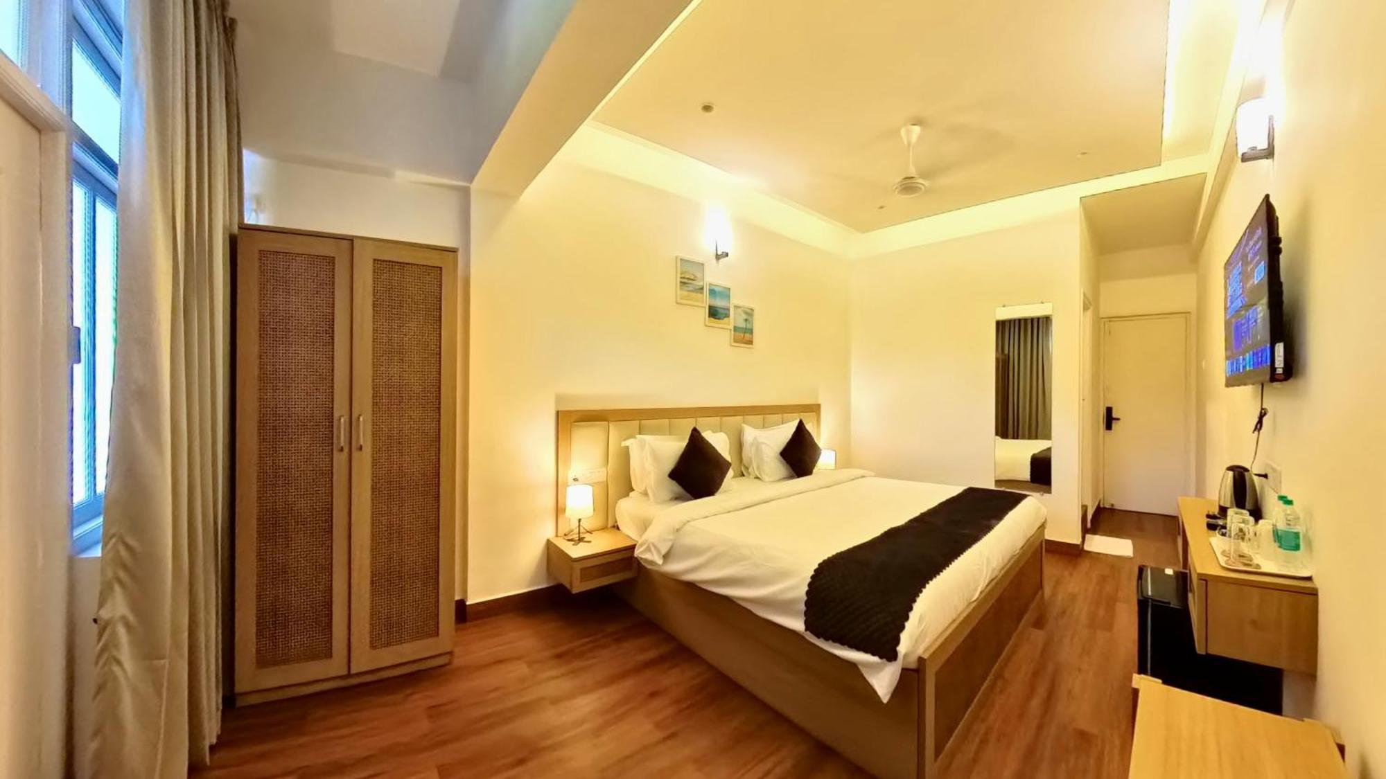 Hotel Maashpi & Resort,